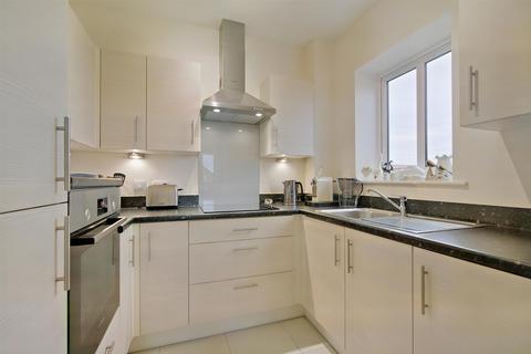 2 bedroom apartment for sale, Brigg Court, 22 Chantry Gardens, Filey