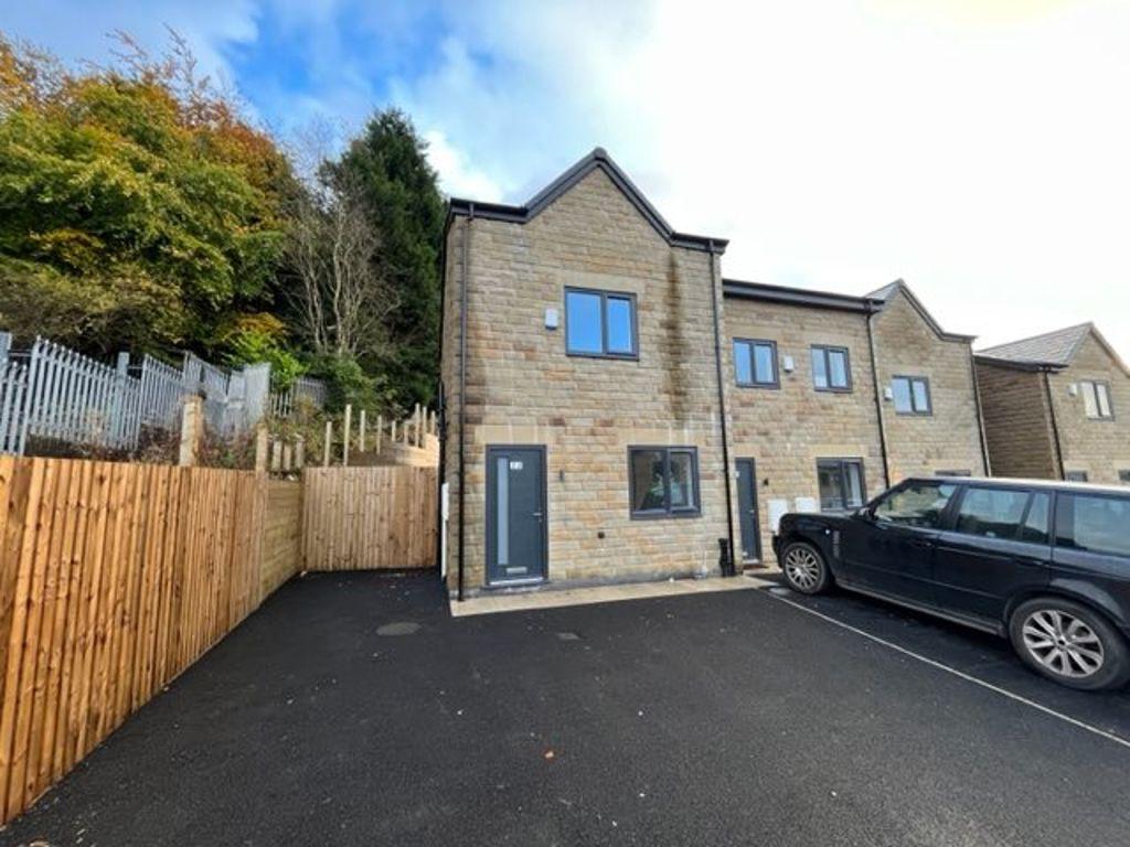 Vale street, Bacup, Rossendale, OL13 9EP 4 bed semidetached house to