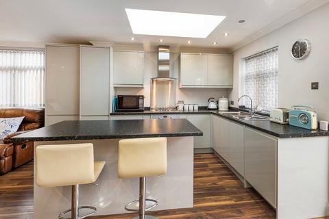 224 Belmont Road, Erith, DA8 1LG