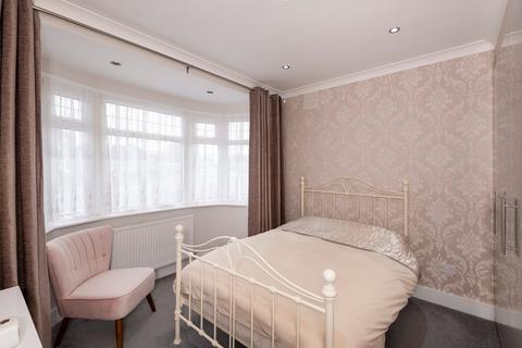224 Belmont Road, Erith, DA8 1LG