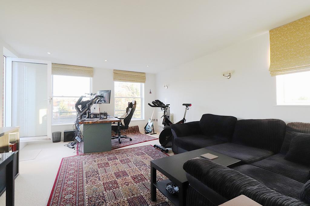 Rectory Road, Beckenham 2 bed flat for sale £550,000