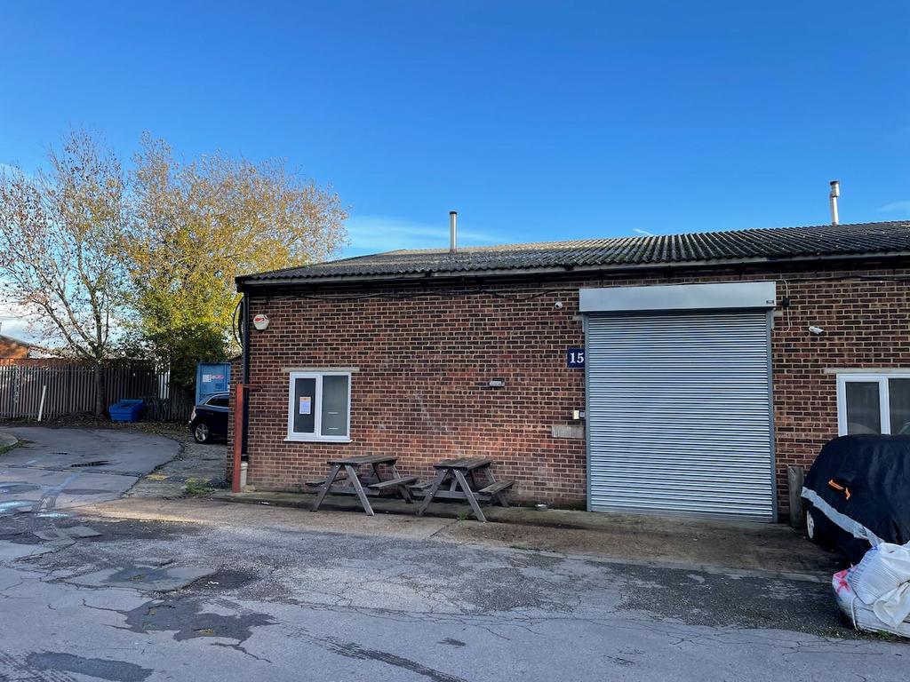 Unit 15 Huffwood Trading Estate, Partridge Green, Horsham, RH13 8AU ...