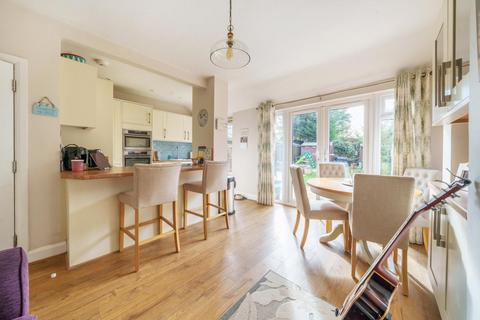 21 Chessington Way, West Wickham, BR4 9NY
