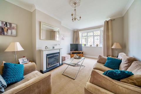 21 Chessington Way, West Wickham, BR4 9NY