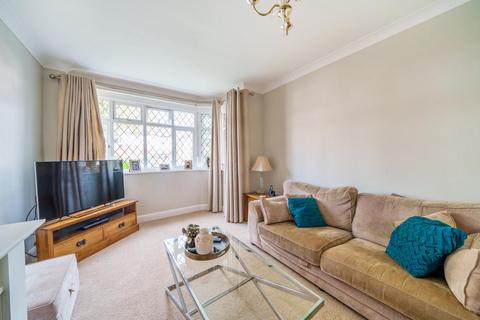 21 Chessington Way, West Wickham, BR4 9NY