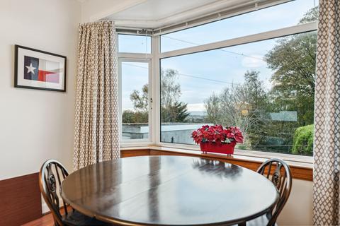 120 Hillview Drive, Clarkston, Glasgow, G76 7LB