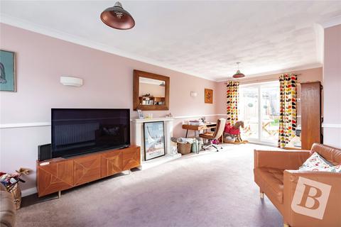 4 bedroom semi-detached house for sale, Sunning Hill, Northfleet, Gravesend, Kent, DA11