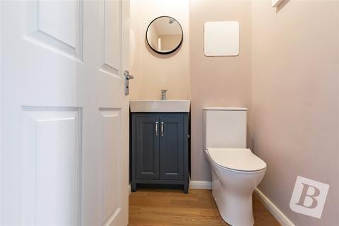1 Sunning Hill, Northfleet, Gravesend, DA11 8AH