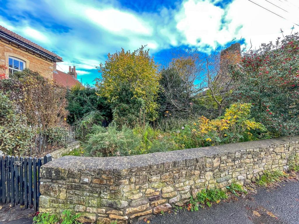 Lease Garden