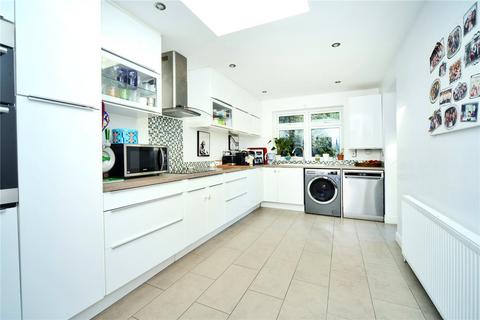 3 bedroom ground floor flat for sale - Grove Avenue, Epsom, Surrey, KT17