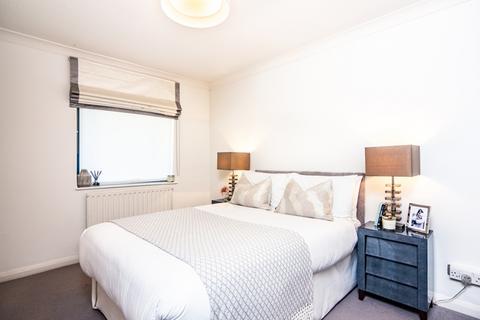 2 bedroom flat to rent, Fulham Road, Chelsea SW3