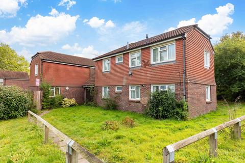 2 Bittern Close, Ifield, Crawley, RH11 0SE