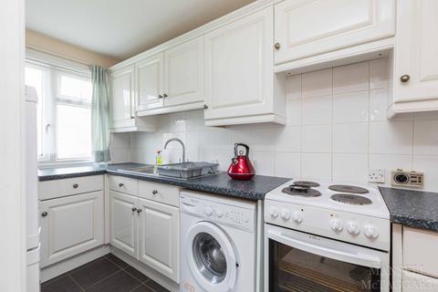 2 Bittern Close, Ifield, Crawley, RH11 0SE