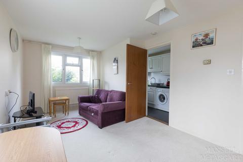 2 Bittern Close, Ifield, Crawley, RH11 0SE
