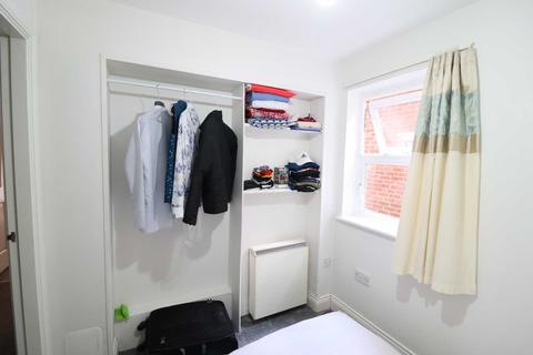 1 bedroom flat to rent, Castle Street, High Wycombe HP13