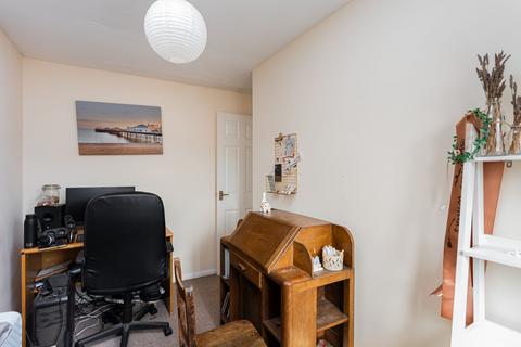 6 West Street, Crawley, RH11 8AW