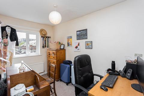 6 West Street, Crawley, RH11 8AW