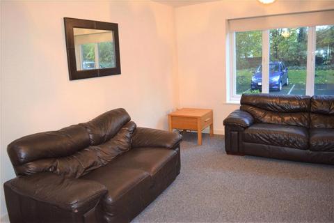 2 bedroom apartment for sale, Woodsome Park, Woolton, Liverpool, Merseyside, L25