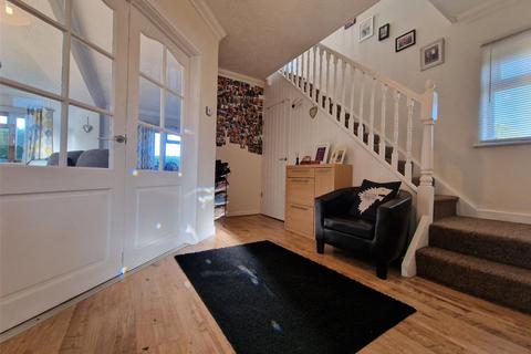 4 bedroom detached house for sale, Lavinia Drive, Pembroke Dock, Pembrokeshire, SA72