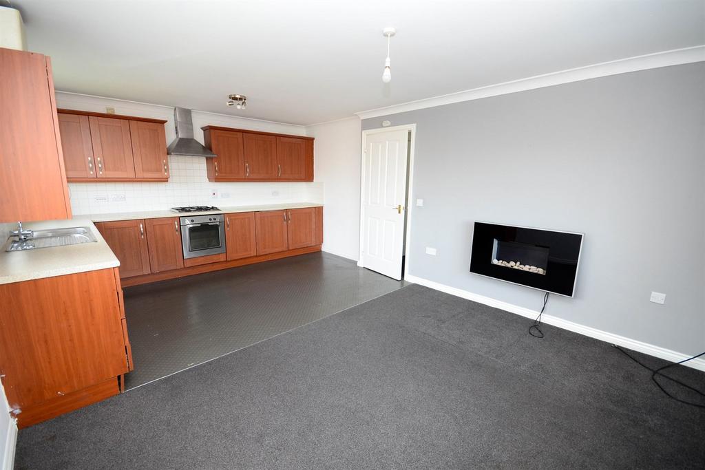 Lounge/Kitchen