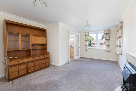 2 bedroom retirement property for sale - Crawley, Crawley RH11