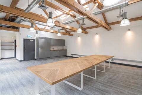 Office to rent - Clere House, 3 Chapel Place, Shoreditch, EC2A 3DQ