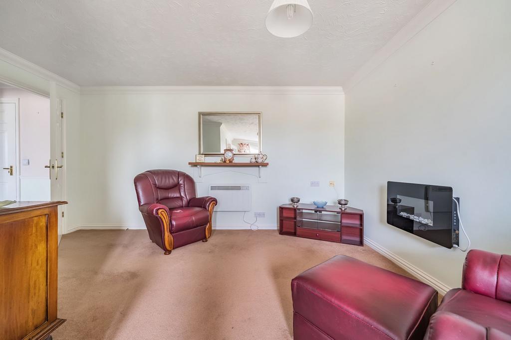 Living Room Area (1)
