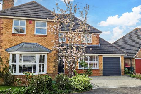 4 bedroom detached house for sale, Purley Close, Crawley RH10