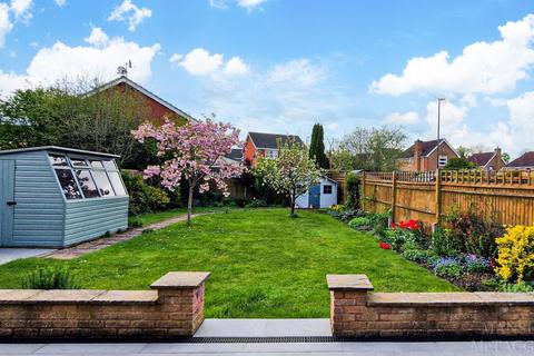 4 bedroom detached house for sale, Purley Close, Crawley RH10