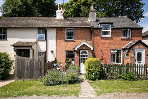 2 bedroom terraced house for sale, Copthorne Common, Crawley RH10