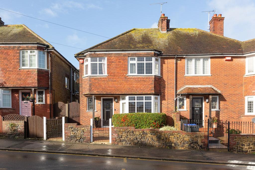 Carlton Avenue, Broadstairs, CT10 4 bed semidetached house for sale