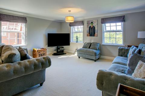 2 bedroom apartment for sale, Joseph Court, Kipling Close, Warley, Brentwood