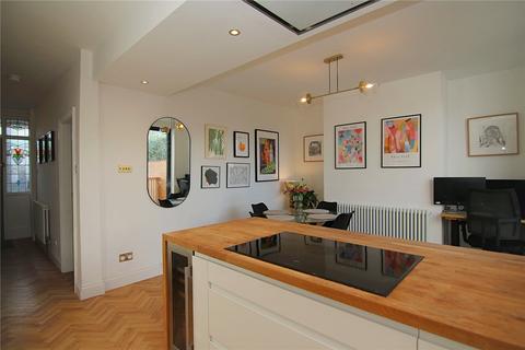 321 Idle Road, Bradford, BD2 4JU