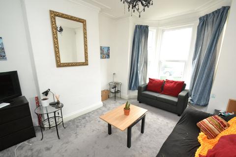 undefined, Cliff Mount, Woodhouse, Leeds, LS6