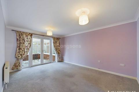 2 bedroom semi-detached bungalow for sale - Mary Shanks Close, Watton