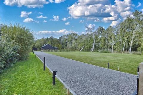 3 bedroom barn conversion for sale - Quainton Road, Waddesdon, Buckinghamshire.