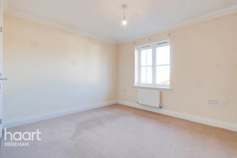 7 Bowes Close, Watton, Thetford, IP25 6UR