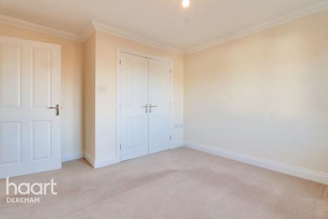 7 Bowes Close, Watton, Thetford, IP25 6UR