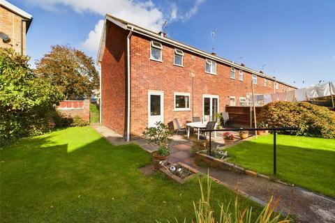 3 bedroom semi-detached house for sale, Nibley Close, Worcester, Worcestershire, WR4