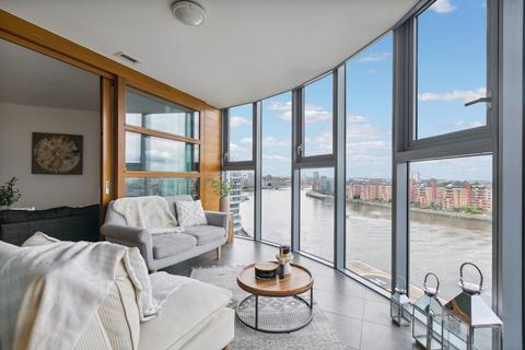 Falcon Wharf, 34 Lombard Road, London