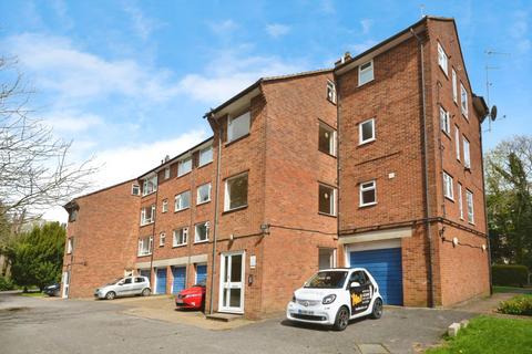 1 bedroom apartment for sale, Plantation Road, Amersham