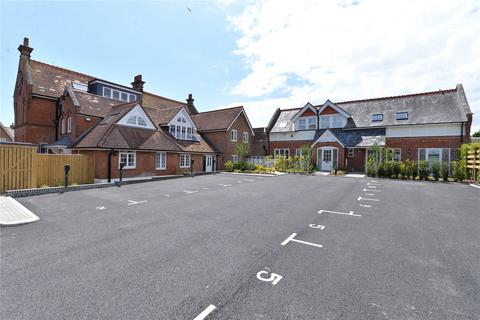 2 bedroom apartment for sale, The George, Christchurch Road, New Milton, Hampshire, BH25