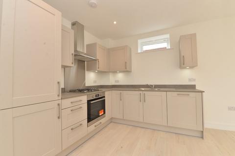 2 bedroom semi-detached house for sale - Christchurch Road, New Milton, Hampshire, BH25
