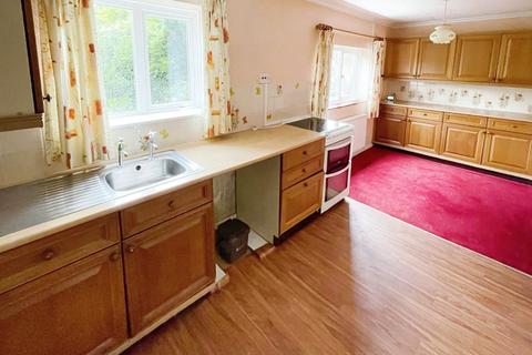 3 bedroom end of terrace house for sale, Ballater Crescent, Vicars Cross, Chester, CH3