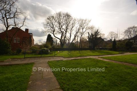 2 bedroom flat to rent, Cliff Road, Woodhouse LS6