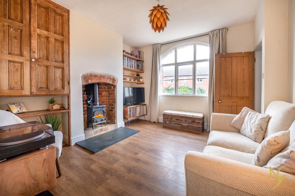 Worcester WR5 2 bed terraced house for sale £259,000