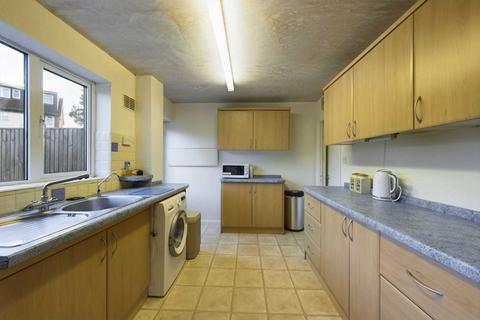 53 Lyne Way, Hemel Hempstead, HP1 3PN