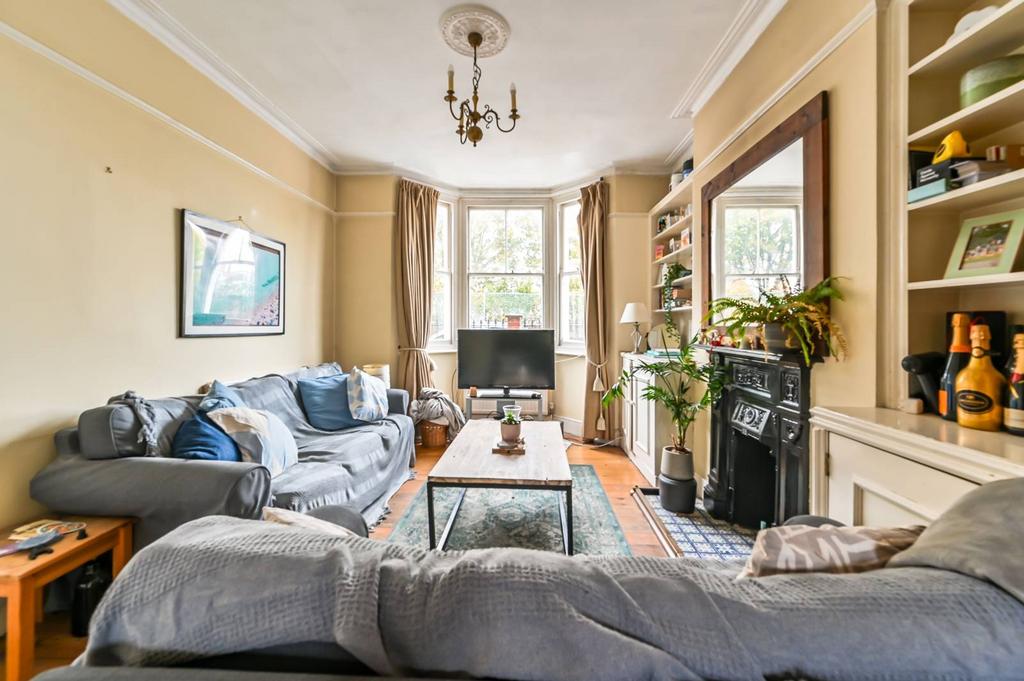 Chestnut Grove, Balham, London, SW12 5 bed house for sale £1,300,000