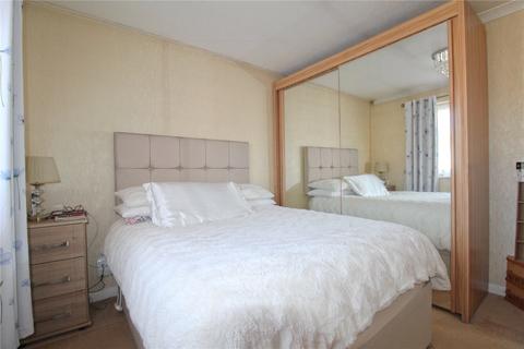 12 Mallow Close, Trowbridge, BA14 0XY