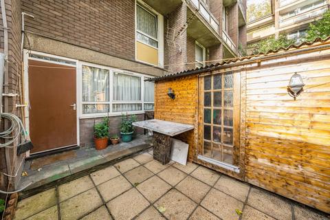 33 Hampson Way, London, SW8 1HX